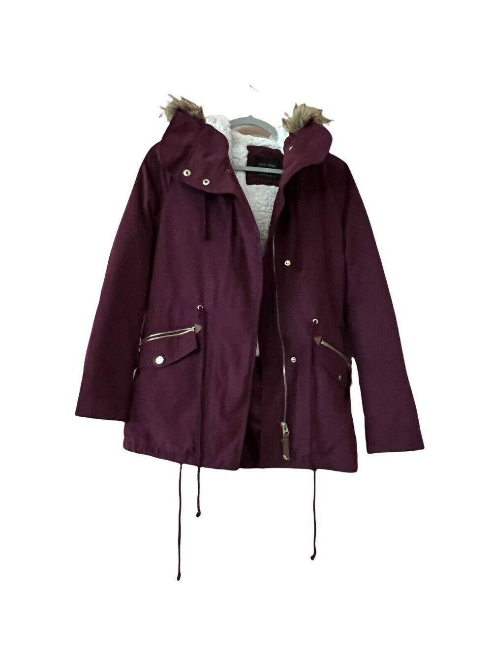 Love Tree Burgundy Faux Fur Hooded Jacket Zipper And Button Down Size Small